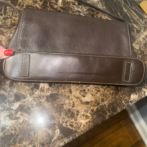 The Sak Dark Brown Leather Shoulder Bag - Picture 9 of 14